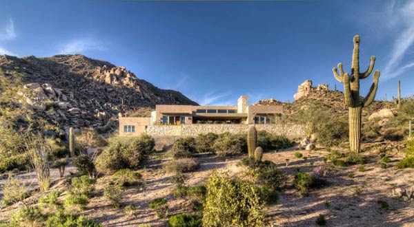 บ้านกลางทะเลทรายอาริโซน่า