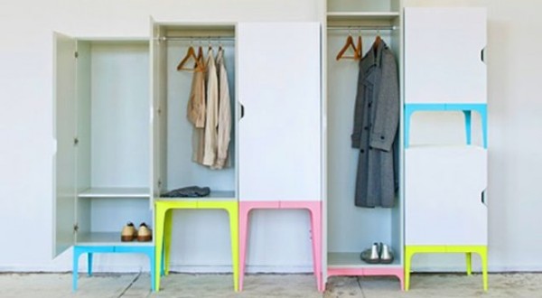 แปลงร่างตู้เสื้อผ้าให้กลายเป็นโต๊ะทำงานแสนเก๋