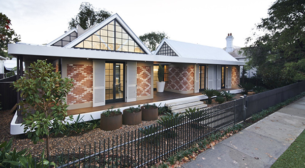 แบบบ้านชั้นเดียว กับสนามรูปไข่