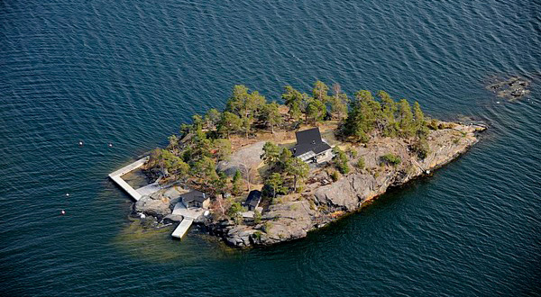 แบบบ้าน บนเกาะ สตอกโฮล์ม ที่เป็นธรรมชาติ