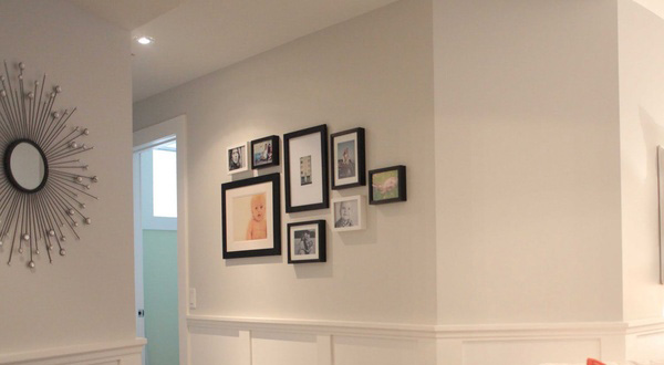 ตกแต่งภายใน ด้วยกรอบรูปติดผนัง