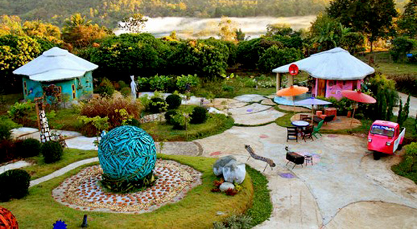 บ้านดินแสนสวย ที่จักรวาลบ้านดิน