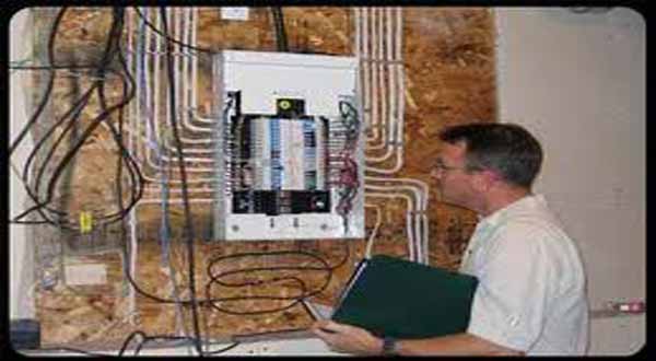 วิธีเตรียมระบบไฟฟ้าสำหรับบ้านที่น้ำท่วม 