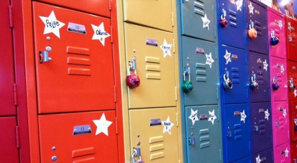 เฟอร์นิเจอร์เก่า หลากสไตล์ สำหรับตกแต่งบ้าน