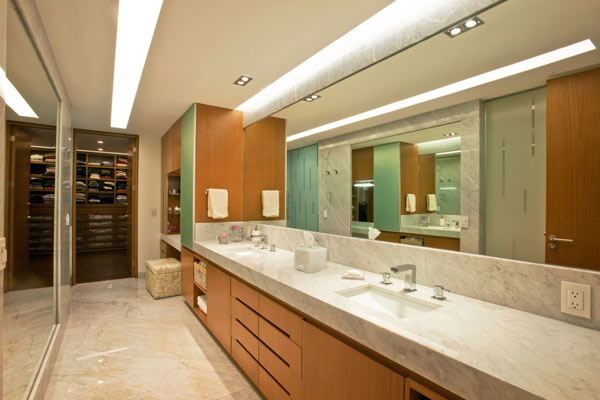 ห้องน้ำ ก๊อกน้ำ ปลั๊กไฟ