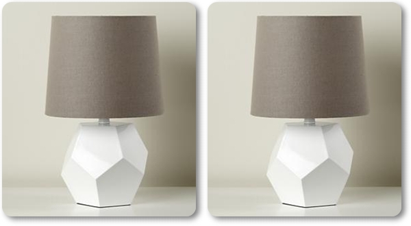 โคมไฟตั้งโต๊ะสีเทา