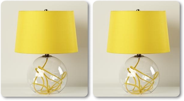 โคมไฟตั้งโต๊ะสีเหลือง