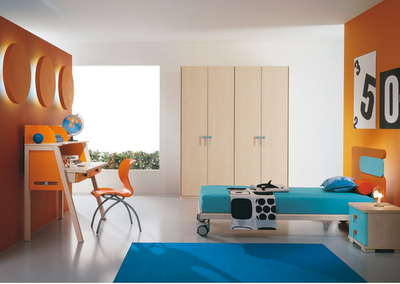 โต๊ะทำงาน โต๊ะทำงาน