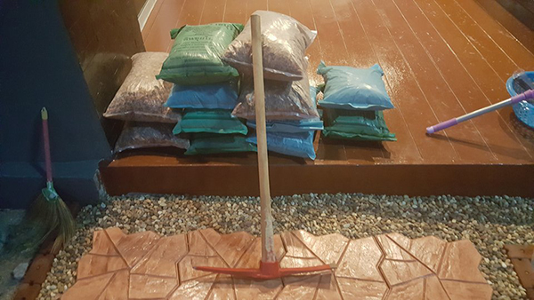 จัดสวนเอง จัดสวนเอง