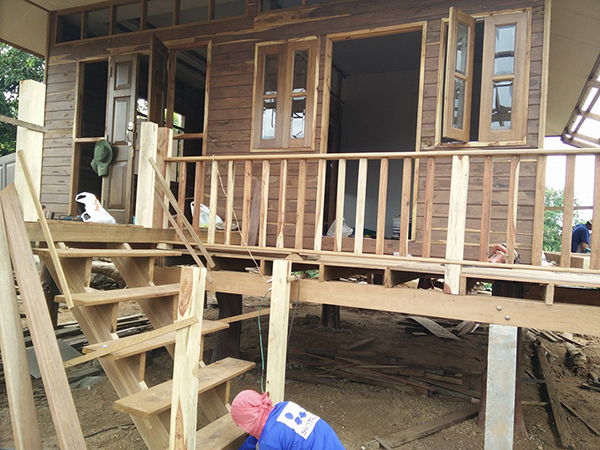 ตกแต่งระเบียงบ้าน ตกแต่งระเบียงบ้าน