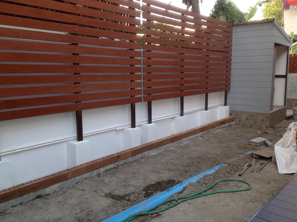 จัดสวนริมรั้วด้วยตัวเอง