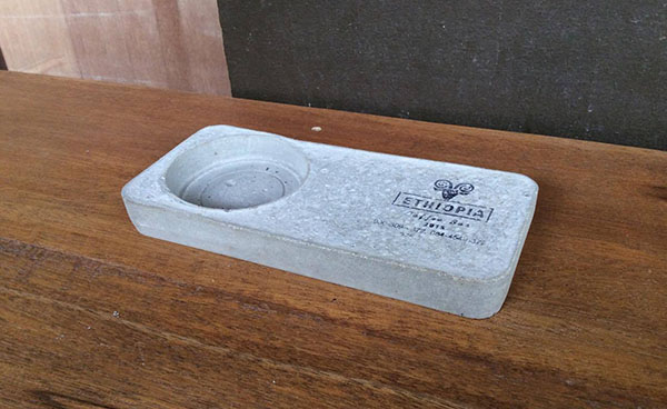 ที่วางแก้วสไตล์ดิบๆ