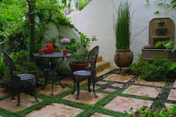 จัดสวนสไตล์สเปน