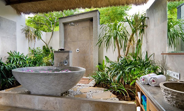 ห้องน้ำในสวนสวย