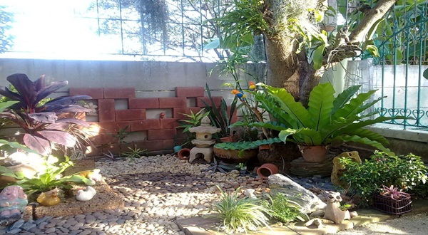 Bright Outdoor Space สดใสในวันพักผ่อน