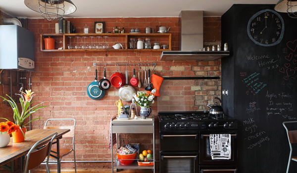 แต่งห้องครัวด้วยผนังอิฐ