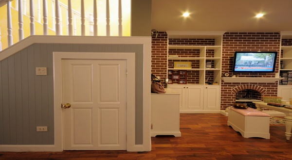 รูปแบบการแต่งห้องใต้บันไดแบบเก๋ๆ