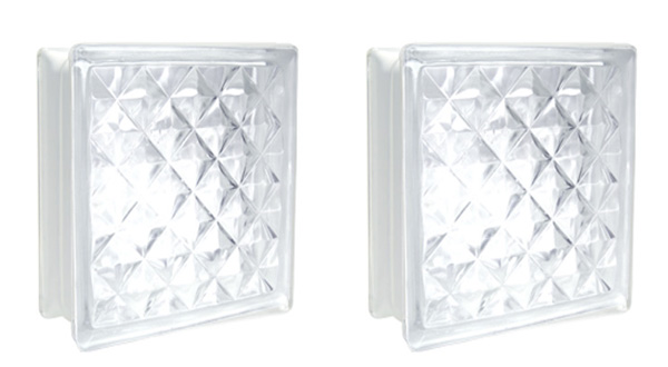 ผนังบ้าน กับ บล๊อคแก้ว