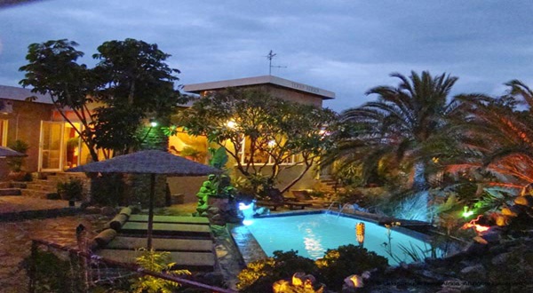 แสงไฟ เพิ่มเสน่ห์ให้สวนสวย