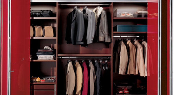 วิธีจัดตู้เสื้อผ้าให้อินเทรนด์