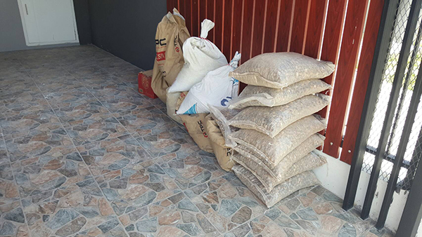 จัดสวนข้างบ้าน จัดสวนข้างบ้าน