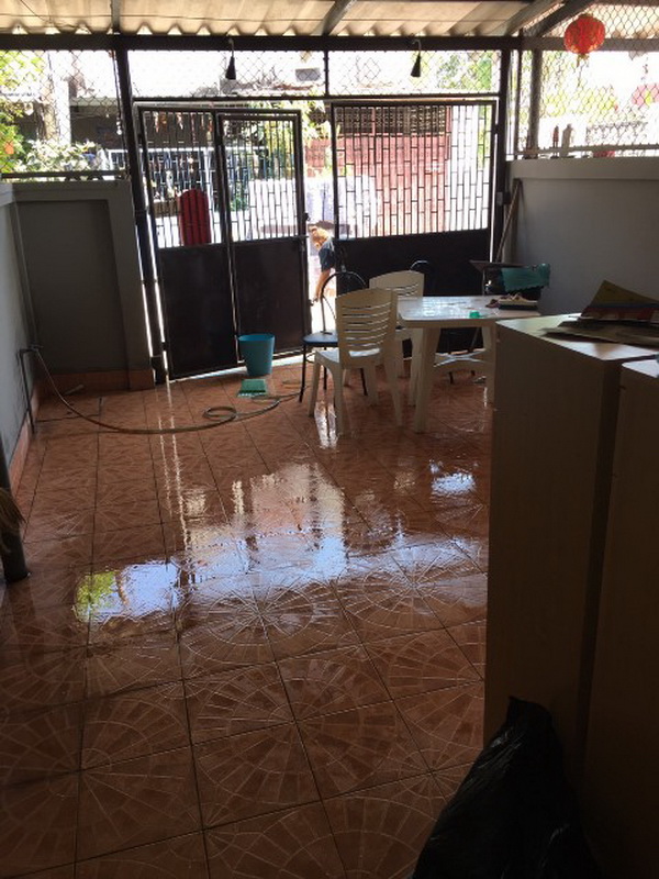 รีโนเวท รีโนเวท