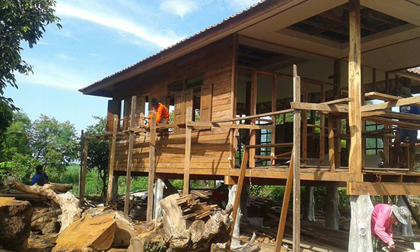 บ้านไม้ชั้นได้ บ้านไม้