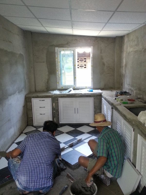 ปูกระเบื้อง ปูกระเบื้อง