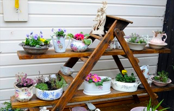 จัดสวนสวยด้วยของใช้แล้ว